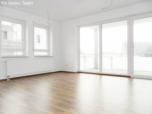 Empfingen: *Erstbezug*  3 - Zimmerwohnung mit Balkon und Stellplatz  Empfingen: *Erstbezug*  3 - Zimmerwohnung mit Balkon und Stellplatz
